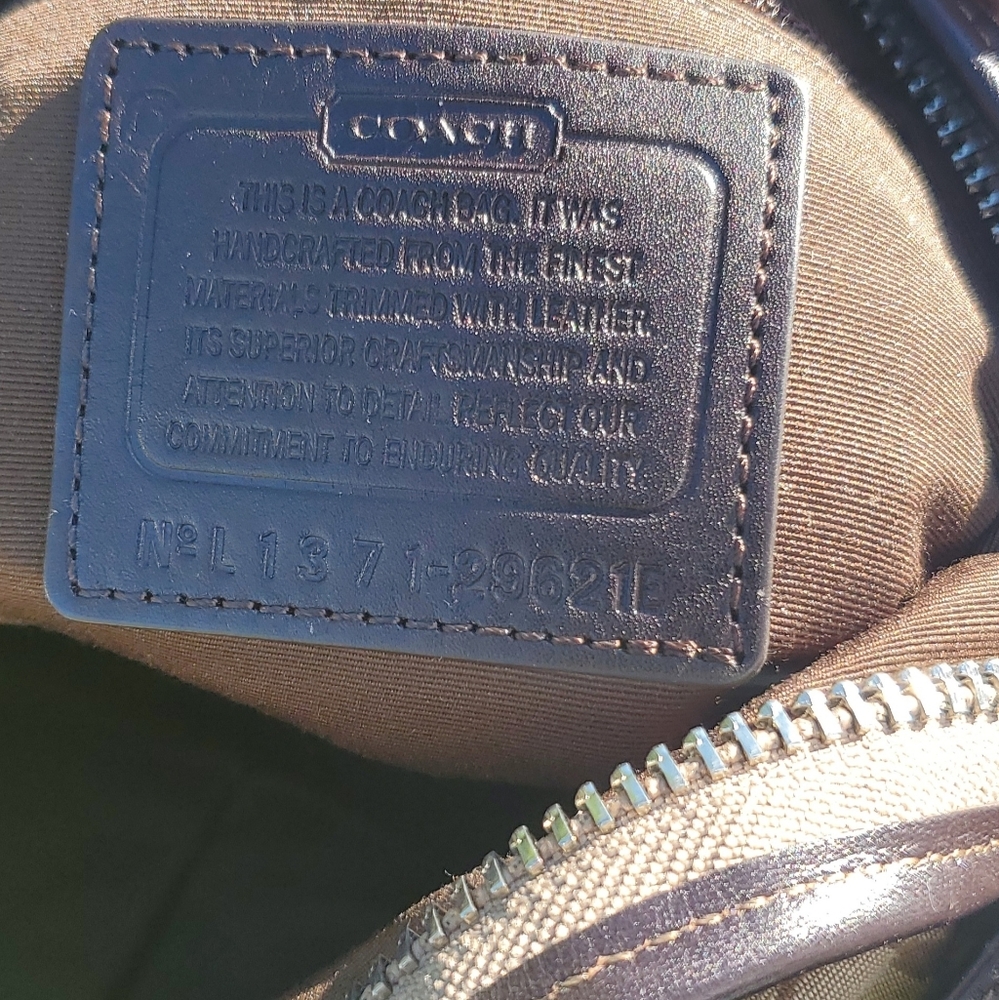 Coach purse - Picture 5 of 5